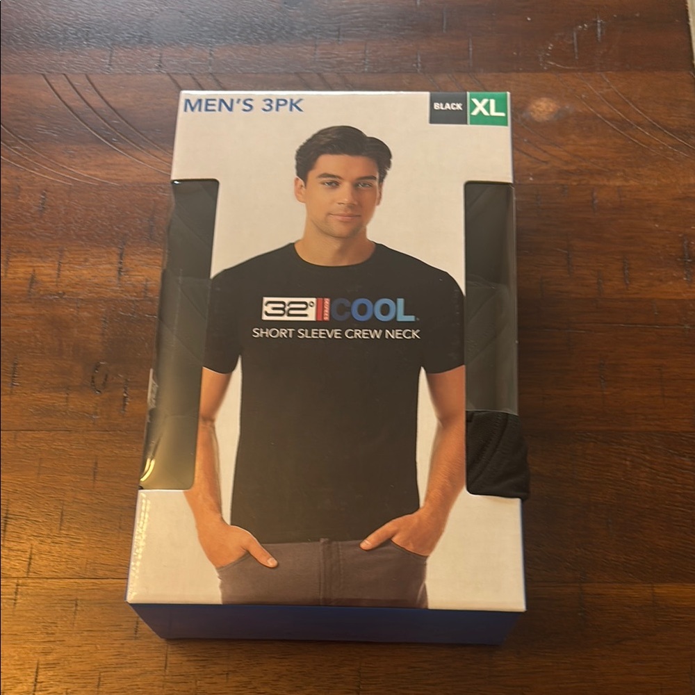NWT 32 Degrees Men's Black Short Sleeve Crew Neck Tee - 3 Pack